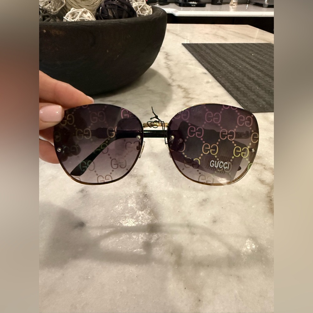 Gucci sunglasses